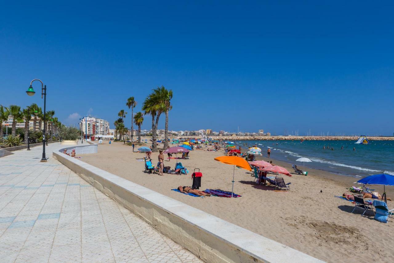 Apartamento Berry Playa Naufragos Торевьиа Экстерьер фото